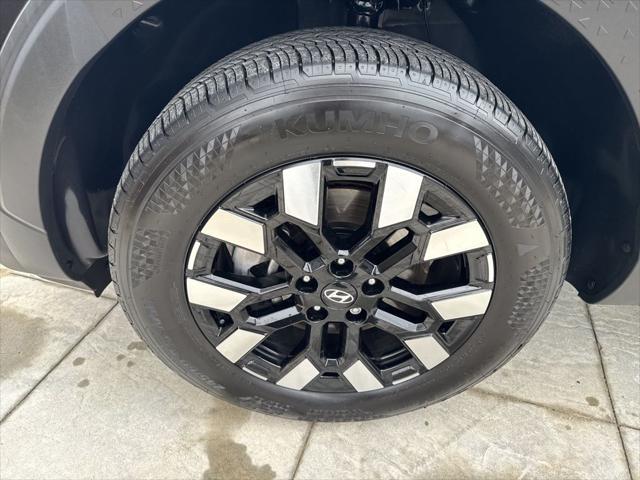 2025 Hyundai Santa Cruz SE