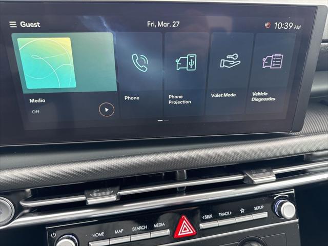 2025 Hyundai Santa Cruz SE