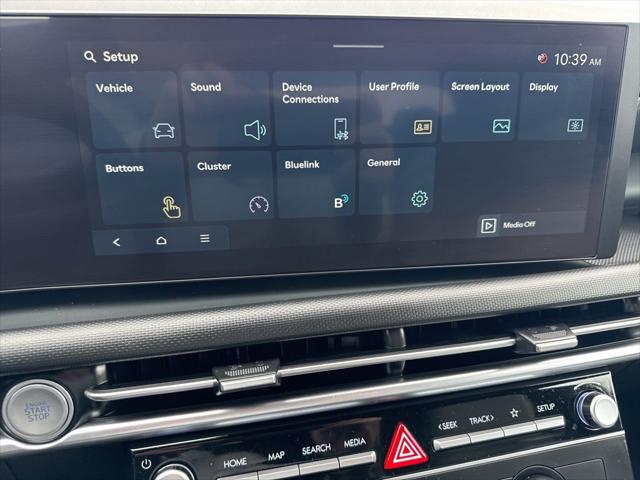 2025 Hyundai Santa Cruz SE