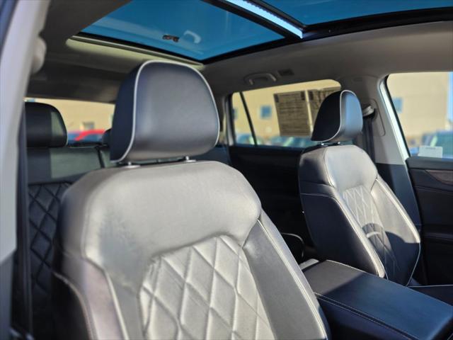 2024 Volkswagen Atlas 2.0T SEL Premium R-Line