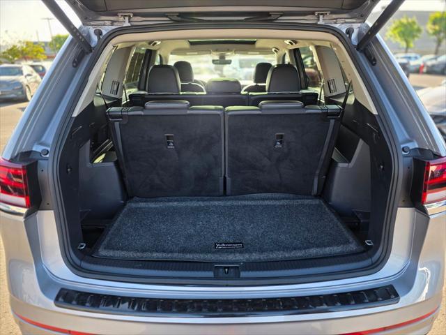 2024 Volkswagen Atlas 2.0T SEL Premium R-Line