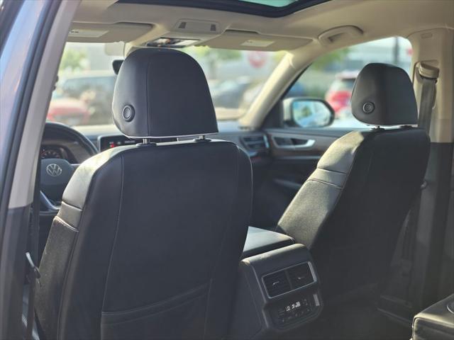 2024 Volkswagen Atlas 2.0T SEL Premium R-Line
