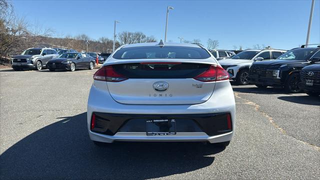 2018 Hyundai IONIQ Hybrid Blue