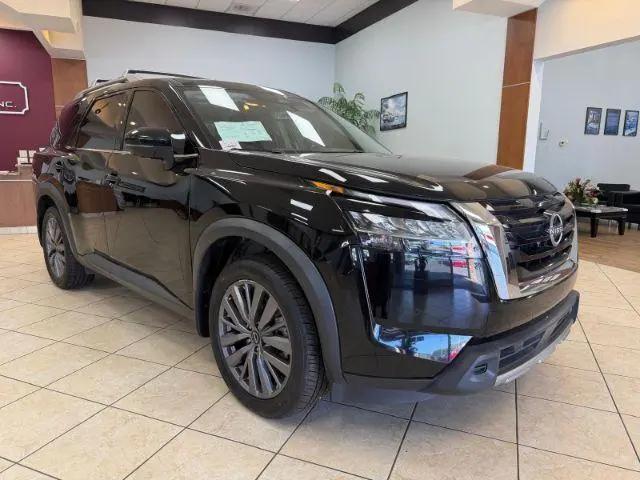 2023 Nissan Pathfinder SL 4WD for sale in Charlotte, NC
