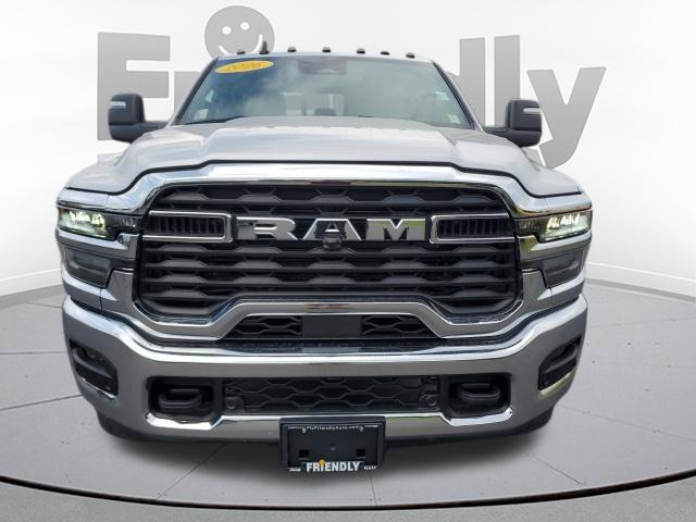 2026 Ram 2500 Tradesman Crew Cab 4x4 64 Box