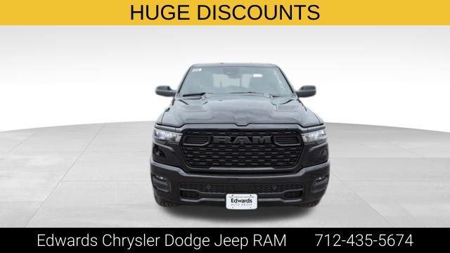 2026 RAM Ram 1500 RAM 1500 EXPRESS CREW CAB 4X4 57 BOX