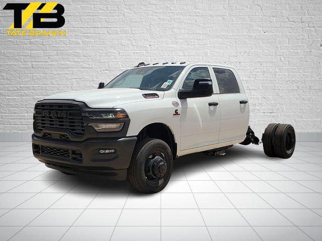 2026 RAM Ram 3500 Chassis Cab RAM 3500 TRADESMAN CREW CAB CHASSIS 4X4 60 CA