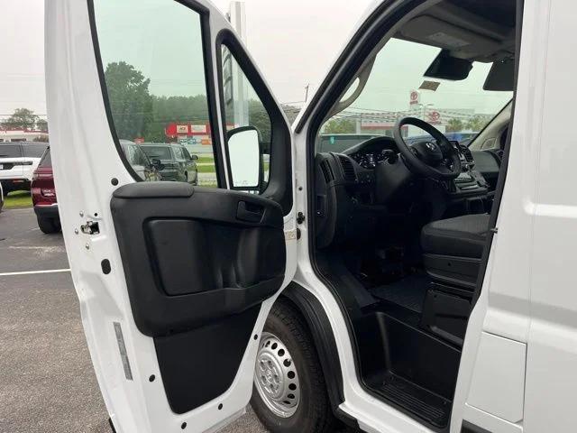 2026 Ram ProMaster Cargo Van Tradesman High Roof 159 WB w/Pass Seat