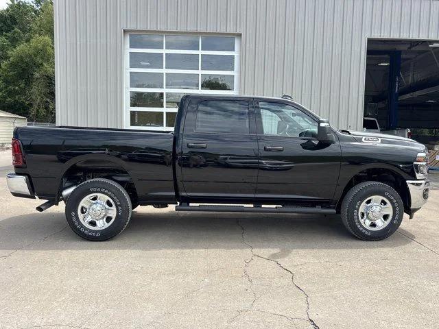 2026 RAM Ram 2500 RAM 2500 TRADESMAN CREW CAB 4X4 64 BOX