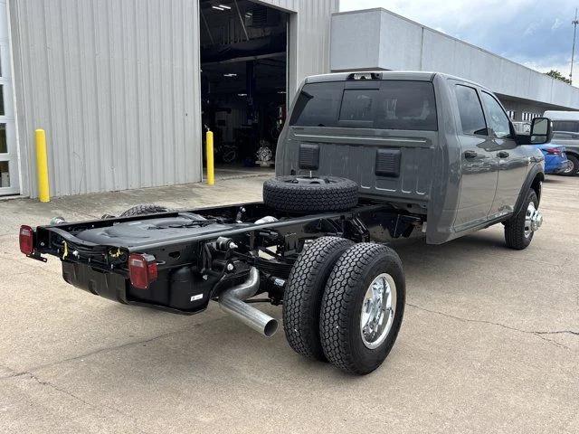 2026 RAM Ram 3500 Chassis Cab RAM 3500 TRADESMAN CREW CAB CHASSIS 4X4 60 CA