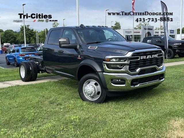 2026 RAM 5500 Chassis RAM 5500 TRADESMAN CHASSIS CREW CAB 4X4 60 CA