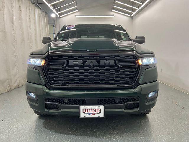 2026 Ram 1500 Express Crew Cab 4x4 5'7" Box