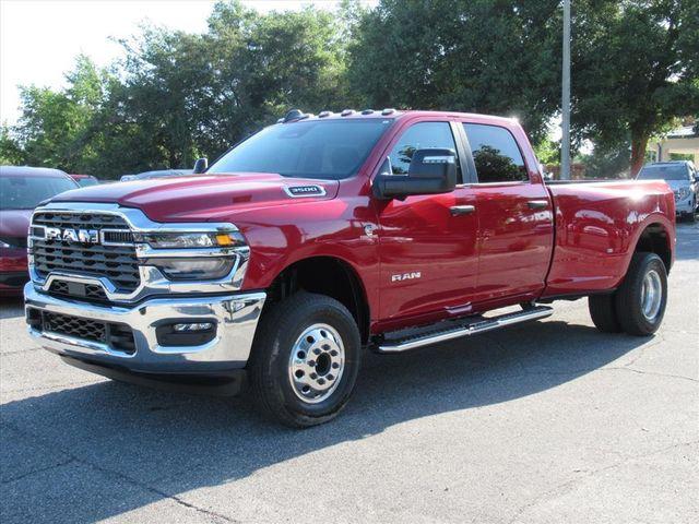 2026 RAM Ram 3500 RAM 3500 BIG HORN CREW CAB 4X4 8 BOX