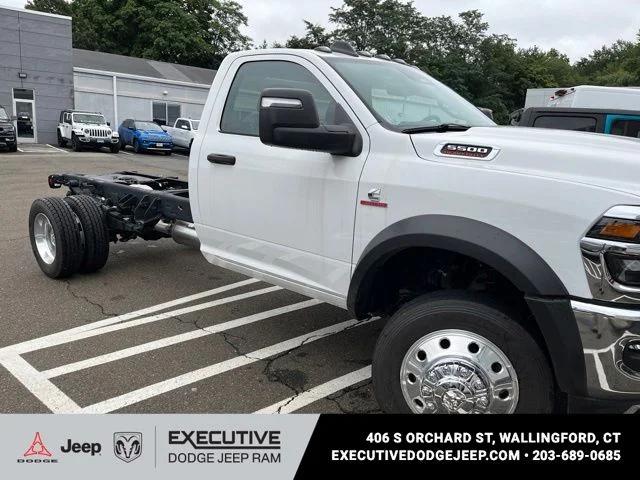 2026 RAM 5500 Chassis RAM 5500 TRADESMAN CHASSIS REGULAR CAB 4X4 84 CA