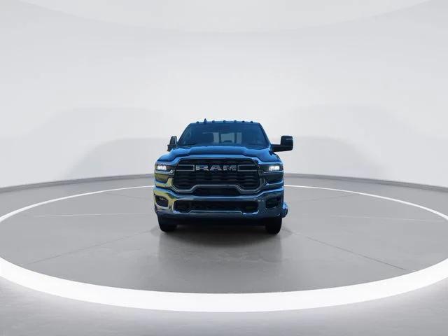 2026 RAM Ram 3500 RAM 3500 TRADESMAN CREW CAB 4X4 8 BOX