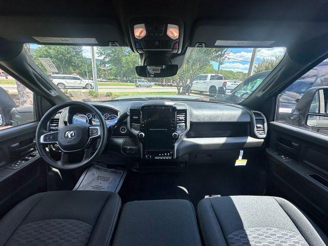 2026 RAM Ram 2500 RAM 2500 BLACK EXPRESS CREW CAB 4X4 64 BOX