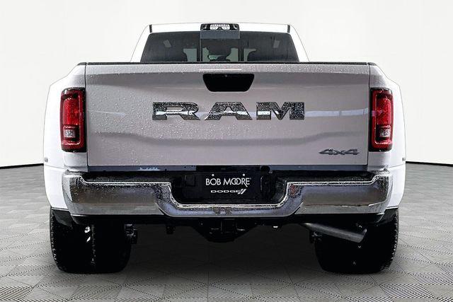 2026 Ram 3500 Tradesman Crew Cab 4x4 8' Box