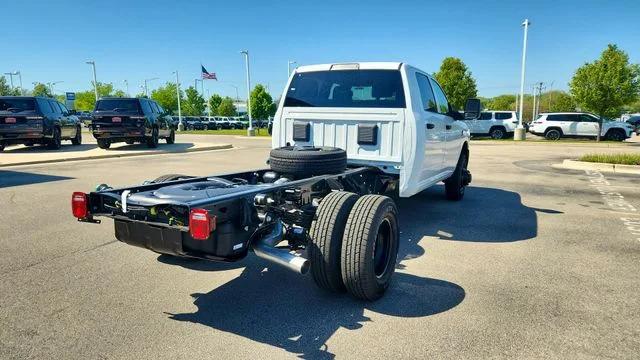 2026 RAM Ram 3500 Chassis Cab RAM 3500 TRADESMAN CREW CAB CHASSIS 4X4 60 CA