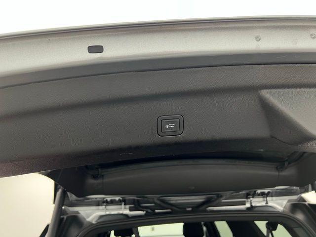 2025 Chevrolet Suburban 4WD Z71