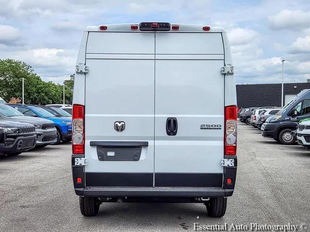 2026 Ram ProMaster Cargo Van SLT High Roof 159" WB