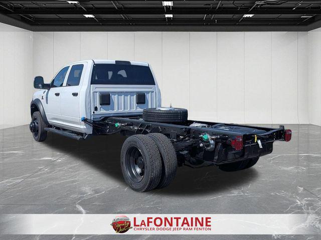 2026 RAM Ram 5500 Chassis Cab RAM 5500 TRADESMAN CHASSIS CREW CAB 4X4 84 CA