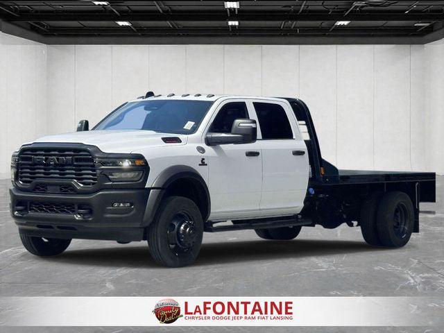2026 RAM 5500 Chassis RAM 5500 TRADESMAN CHASSIS CREW CAB 4X4 84 CA