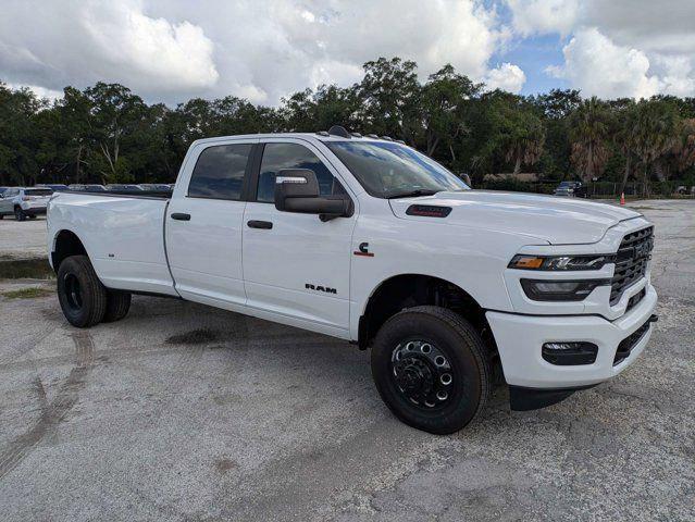 2026 RAM Ram 3500 RAM 3500 BIG HORN CREW CAB 4X4 8 BOX