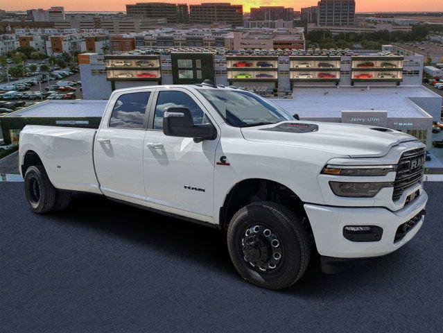 2026 RAM Ram 3500 RAM 3500 LARAMIE CREW CAB 4X4 8 BOX