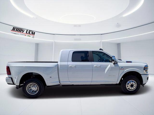 2026 RAM 3500 RAM 3500 LIMITED LONGHORN MEGA CAB 4X4 64 BOX 2026 RAM 3500 RAM 3500 LIMITED LONGHORN MEGA CAB 4X4 64 BOX