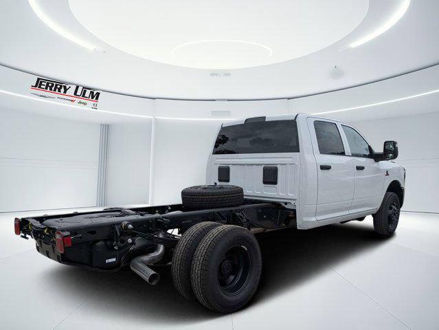 2026 RAM Ram 3500 Chassis Cab RAM 3500 TRADESMAN CREW CAB CHASSIS 4X4 60 CA