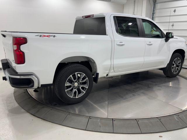2022 Chevrolet Silverado 1500 4WD Crew Cab Short Bed LT with 2FL