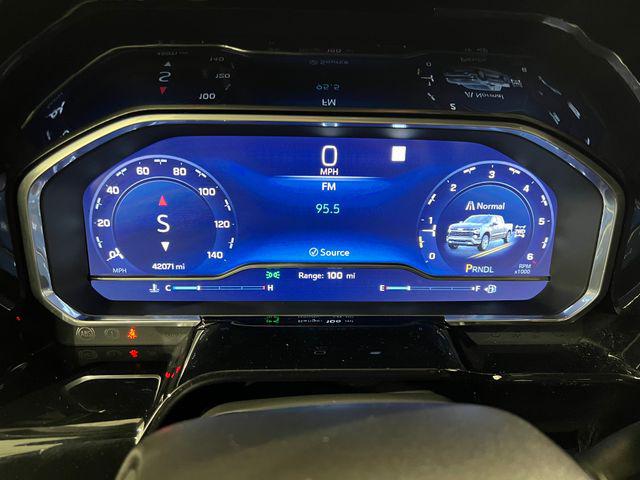 2022 Chevrolet Silverado 1500 4WD Crew Cab Short Bed LT with 2FL