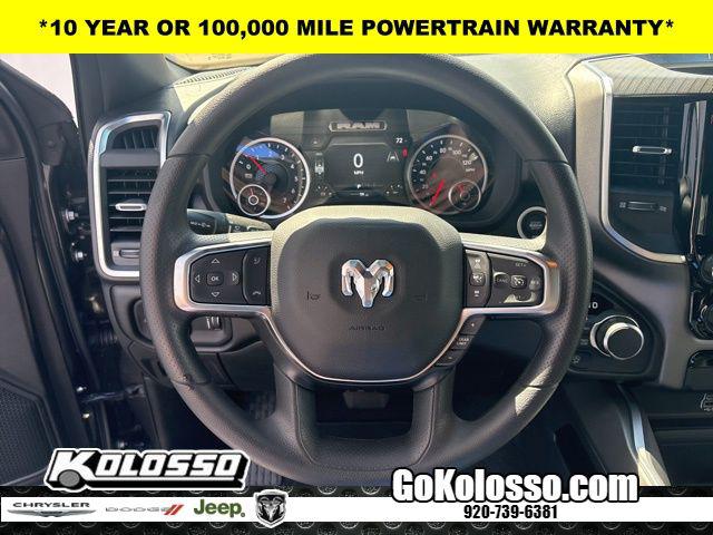 2026 Ram 1500 Express Crew Cab 4x4 5'7" Box