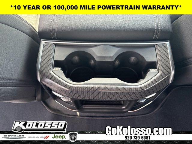 2026 Ram 1500 Express Crew Cab 4x4 5'7" Box