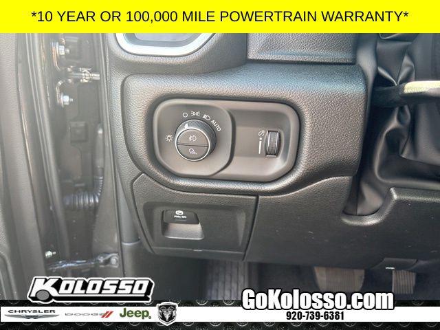 2026 Ram 1500 Express Crew Cab 4x4 57 Box
