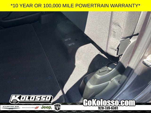 2026 Ram 1500 Express Crew Cab 4x4 57 Box