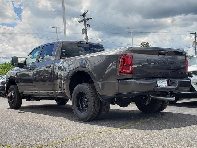 2026 RAM Ram 3500 RAM 3500 LARAMIE CREW CAB 4X4 8 BOX