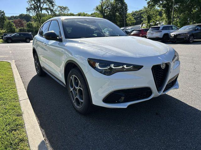 2026 Alfa Romeo Stelvio STELVIO AWD