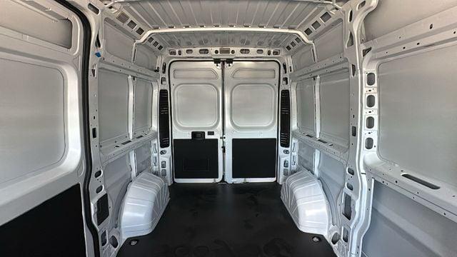2026 Ram ProMaster Cargo Van Tradesman High Roof 136" WB w/Pass Seat