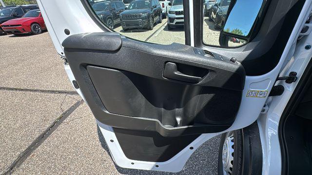 2026 Ram ProMaster Cargo Van Tradesman High Roof 159" WB EXT w/Pass Seat
