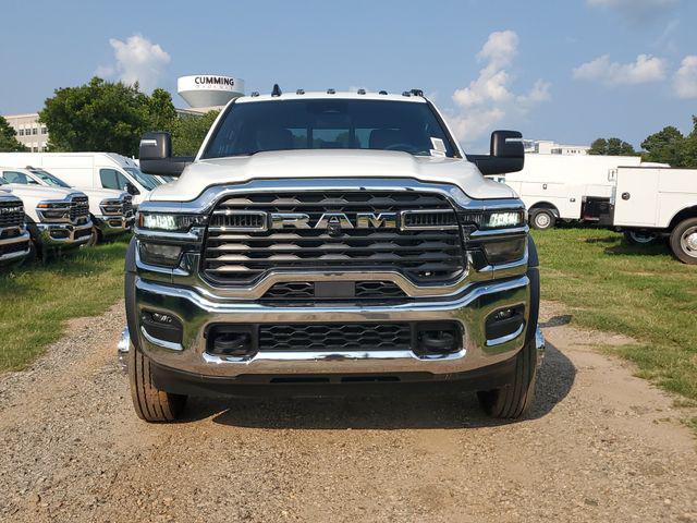 2026 RAM 5500 Chassis RAM 5500 TRADESMAN CHASSIS CREW CAB 4X4 84 CA