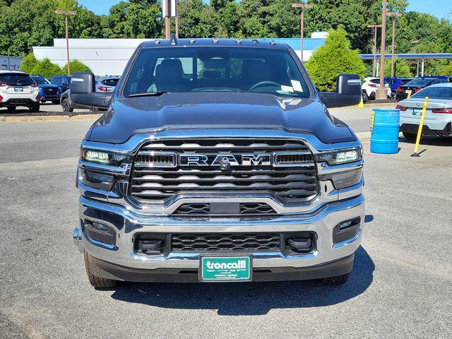 2026 RAM 3500 Chassis RAM 3500 TRADESMAN CREW CAB CHASSIS 4X4 60 CA