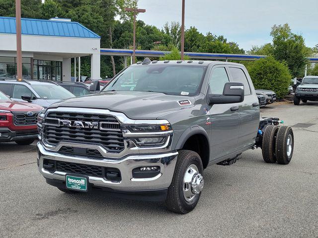 2026 RAM 3500 Chassis RAM 3500 TRADESMAN CREW CAB CHASSIS 4X4 60 CA