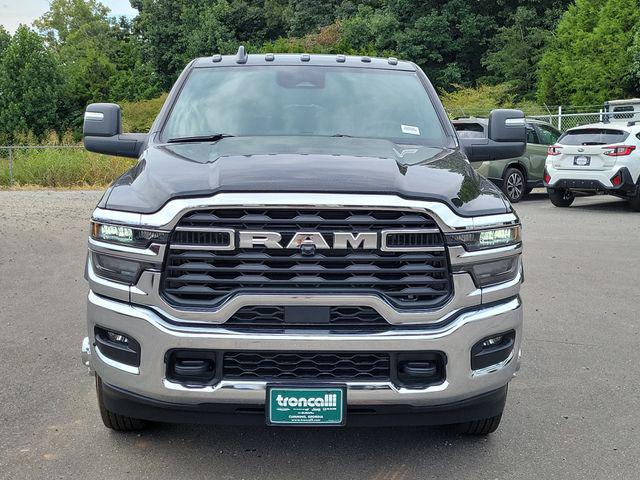 2026 RAM 3500 Chassis RAM 3500 TRADESMAN CREW CAB CHASSIS 4X4 60 CA