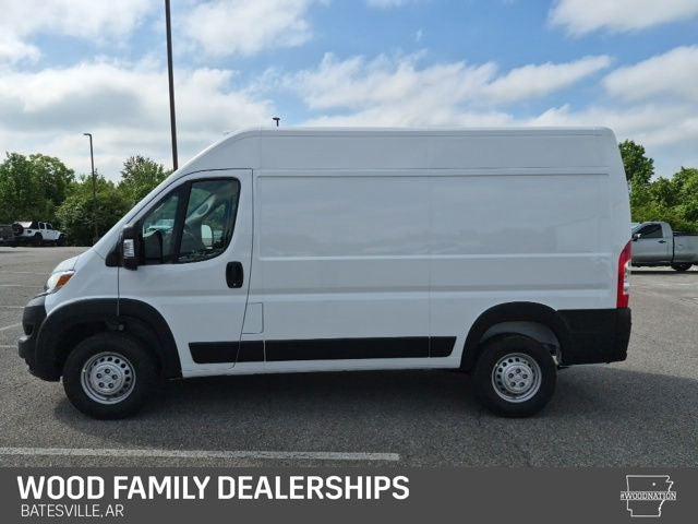 2026 Ram ProMaster Cargo Van Tradesman High Roof 136" WB w/Pass Seat