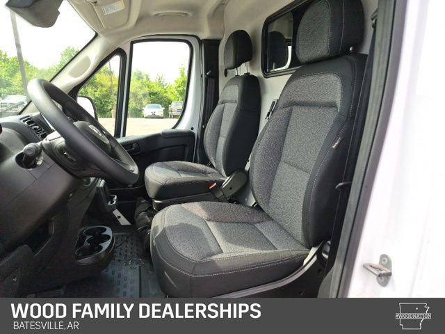2026 Ram ProMaster Cargo Van Tradesman High Roof 136" WB w/Pass Seat