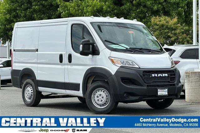 2026 RAM Ram ProMaster RAM PROMASTER 1500 TRADESMAN CARGO VAN LOW ROOF 118 WB