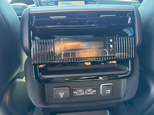 2026 Jeep Grand Wagoneer 85th Anniversary Edition 4x4