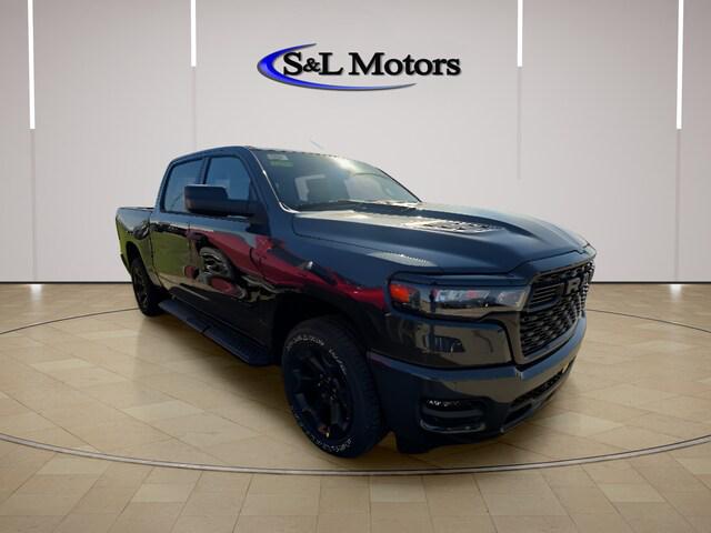 2026 RAM Ram 1500 RAM 1500 EXPRESS CREW CAB 4X4 57 BOX