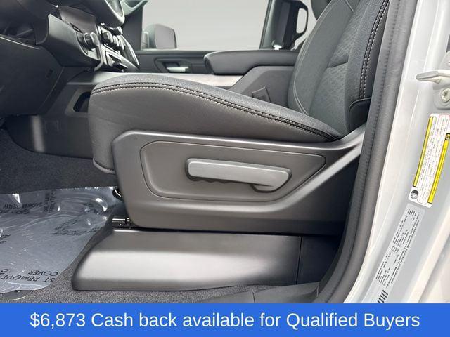 2026 Ram 1500 Express Crew Cab 4x4 57 Box